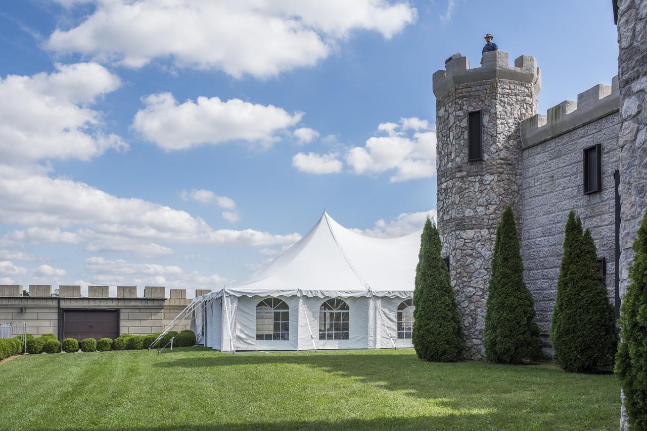 Kentucky Castle Hotel Versailles Exterior foto