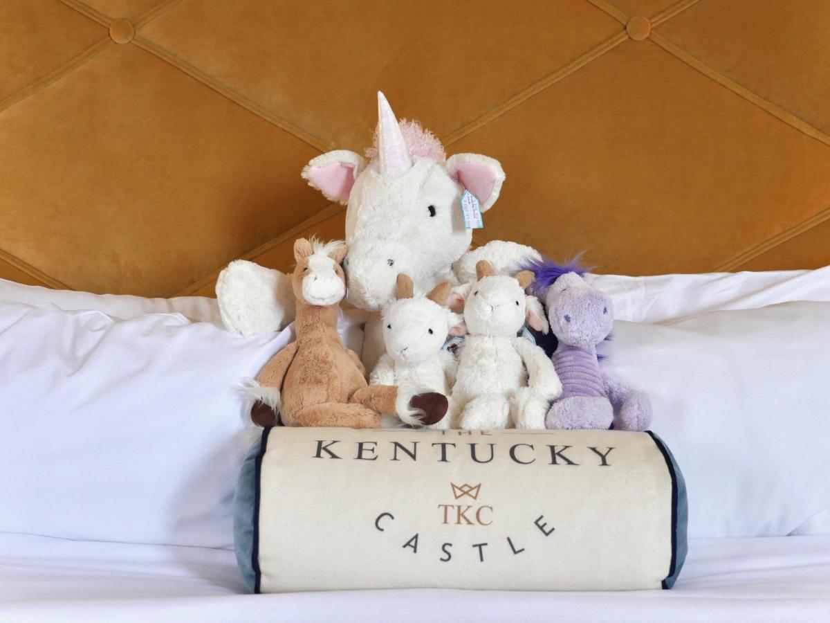 Kentucky Castle Hotel Versailles Exterior foto